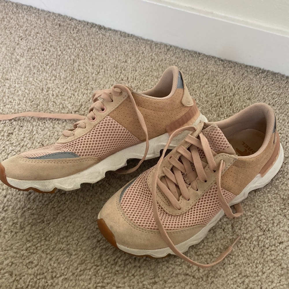 Sorel Kinetic Sneakers